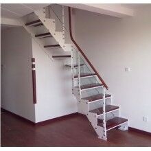 山東雙梁鋼木樓梯新穎設(shè)計(jì)_山東雙梁鋼木樓梯生產(chǎn)廠家_闊勤