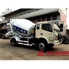 混凝土攪拌運(yùn)輸車3立方，液壓驅(qū)動(dòng)，風(fēng)冷式散熱器