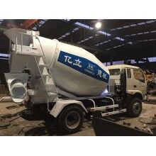 廠家大量供應(yīng)3m3混凝土罐車，攪拌罐車，量大從優(yōu)